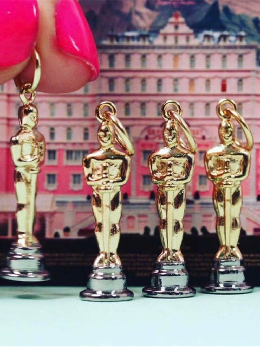 Jet Set Candy Oscar Statue Charm
